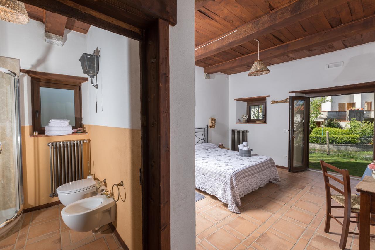 B&B Podere Legnotorto Кастел дел Пиано Екстериор снимка